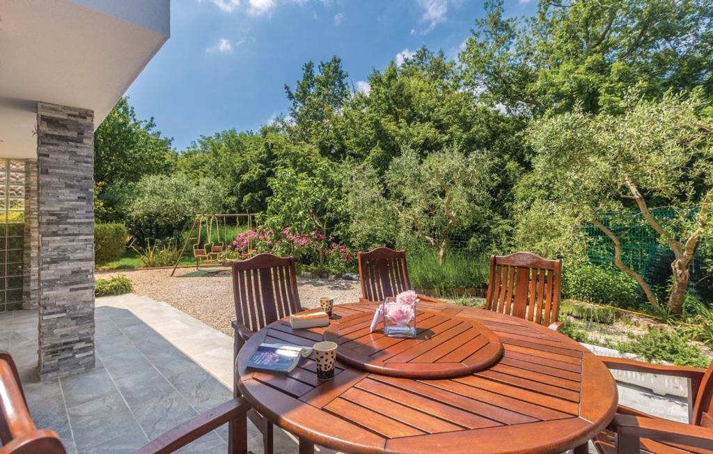 Molnar Resort Apartment Sergej Brzac Экстерьер фото